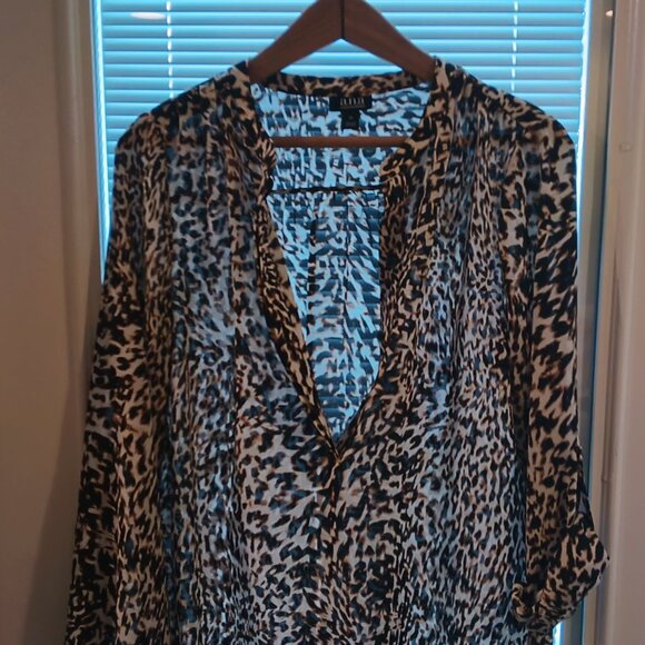 A.N.A. Womens Leopard Long Or 3/4 Sleeve Nice Half Button Up Front Top - Picture 1 of 16